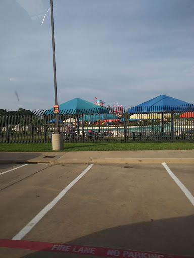 Water Park «Bahama Beach Waterpark», reviews and photos, 1895 Campfire Cir, Dallas, TX 75232, USA