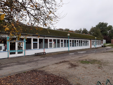 Ecole de Peu d'Eau Chau. de Ciney 246, 5300 Andenne, Belgique