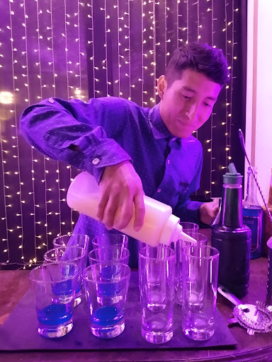 Thayler Bartender