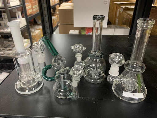 Tobacco Shop «Zerona Smoke Shop», reviews and photos, 1907 W Waltann Ln a, Phoenix, AZ 85023, USA