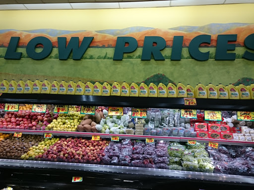 Grocery Store «Fiesta Market», reviews and photos, 160 N Bolingbrook Dr, Bolingbrook, IL 60440, USA