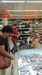 Luís Bacalhau - Supermercados, Unipessoal, Lda.