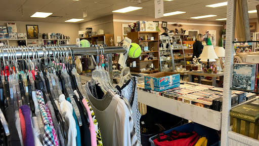 Molly Mutt I Thrift Shop, 2525 N Courtenay Pkwy, Merritt Island, FL 32953, USA, 