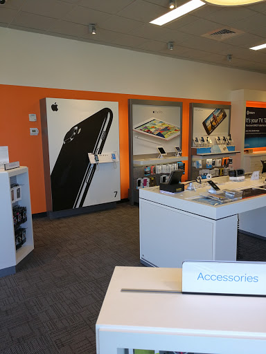 Cell Phone Store «AT&T Authorized Retailer», reviews and photos, 924 Cypress Pkwy, Kissimmee, FL 34759, USA
