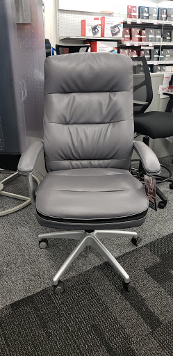 Office Supply Store «Staples», reviews and photos, 7157 Narcoossee Rd, Orlando, FL 32822, USA