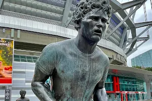 Terry Fox Statue image