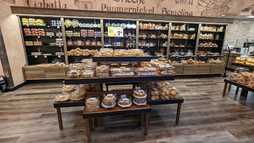 Grocery Store «Super Foodtown of Colonia», reviews and photos, 510 Inman Ave, Colonia, NJ 07067, USA