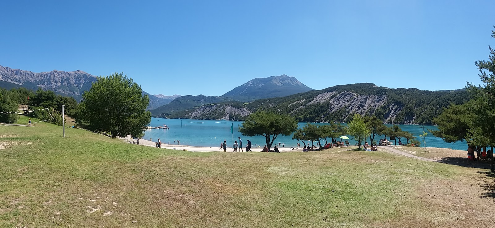 Plage de Port Saint Pierre'in fotoğrafı ve yerleşim