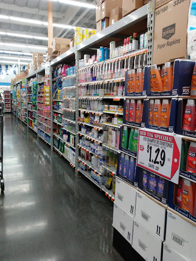 Grocery Store «Superior Grocers», reviews and photos, 1033 Long Beach Blvd, Long Beach, CA 90813, USA