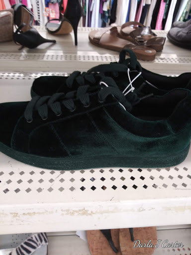 Clothing Store «1/2 of 1/2 Name Brand Clothing», reviews and photos, 601 N West St # 126, Wichita, KS 67203, USA