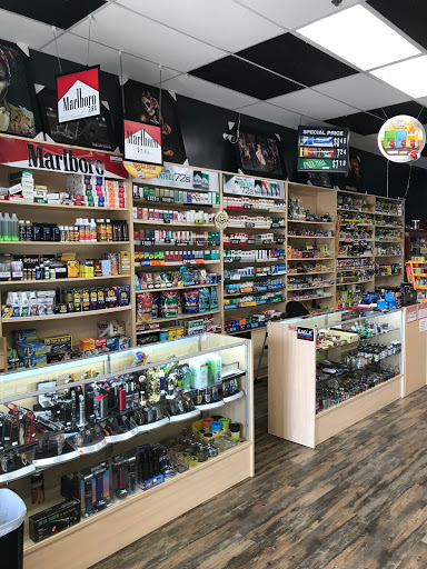 Tobacco Shop «Puff&Pass Smoke Shop», reviews and photos, 14151 Ramona Blvd #2B, Baldwin Park, CA 91706, USA