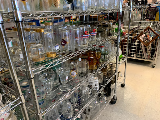 Thrift Store «Goodwill», reviews and photos
