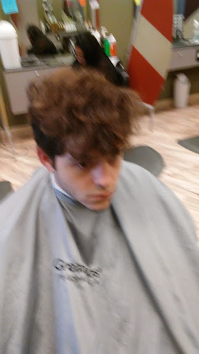 Hair Salon «Great Clips», reviews and photos, 4025 Richmond Rd e, Warrensville Heights, OH 44122, USA