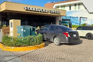 Starbucks Kukulcán DT image