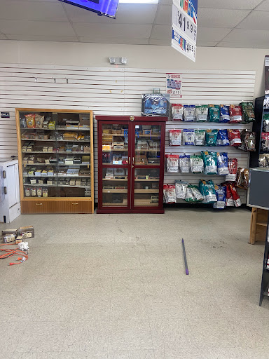 Tobacco Shop «Route 33 Tobacco», reviews and photos, 16618 Mountain Rd # H, Montpelier, VA 23192, USA