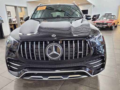 Car Dealer «Valley Imports Inc», reviews and photos, 402 40th St S, Fargo, ND 58103, USA