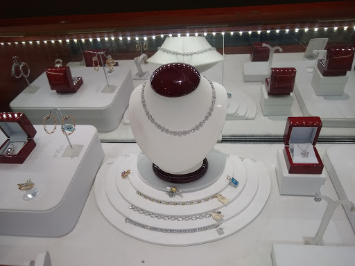 Jewelry Store «Boston Jewelry Company», reviews and photos, 291 Watertown St, Newton, MA 02458, USA