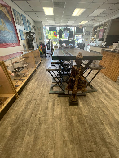 Tattoo Shop «Diamond Thieves Body Piercing and Tattoo», reviews and photos, 1060 Patton Ave, Asheville, NC 28806, USA