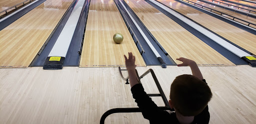 Bowling Alley «AMF Mt Lebanon Lanes», reviews and photos, 1601 Washington Rd, Pittsburgh, PA 15228, USA