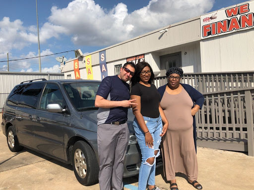Used Car Dealer «H-town Car Sales», reviews and photos, 4534 Bingle Rd, Houston, TX 77092, USA