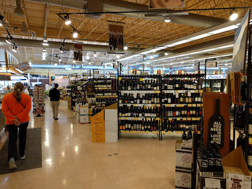 Grocery Store «Bales Cedar Mill Market Place», reviews and photos, 12675 NW Cornell Rd, Portland, OR 97229, USA