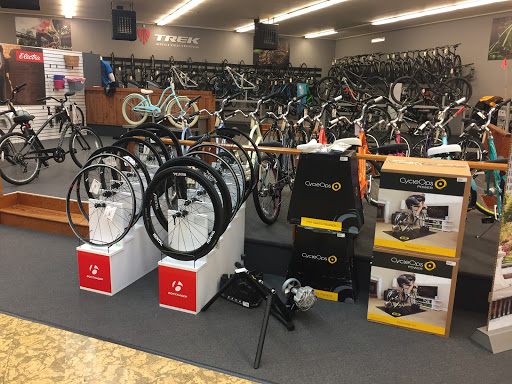 Bicycle Store «Trek Bicycle Store Greenville», reviews and photos, 1426 Laurens Rd, Greenville, SC 29607, USA