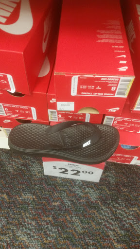 Shoe Store «Shoe Carnival», reviews and photos, 955 Ann St, Montgomery, AL 36107, USA