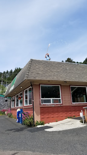 Grocery Store «C&K Market», reviews and photos, 231 US-101, Yachats, OR 97498, USA