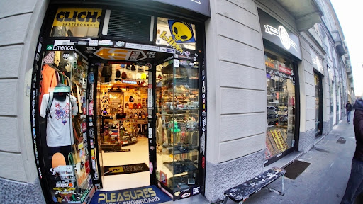 Pleasures Shop Milano