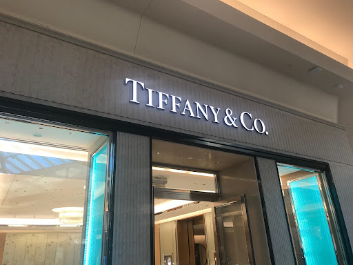 Jewelry Store «Tiffany & Co.», reviews and photos, 2223 N Westshore Blvd, Tampa, FL 33607, USA