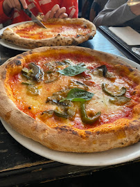 Pizza du ENZA FAMIGLIA Pizzeria à Paris - n°12