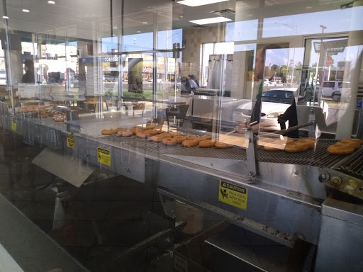 Bakery «Krispy Kreme Doughnuts», reviews and photos, 1400 McFarland Blvd E, Tuscaloosa, AL 35405, USA