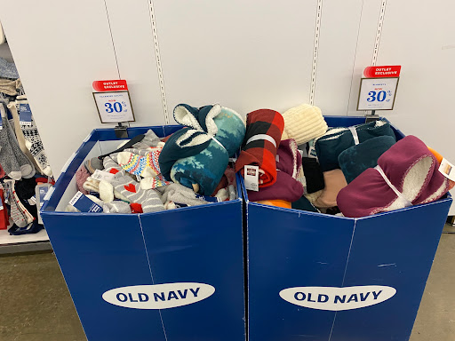Clothing Store «Old Navy», reviews and photos, 697 Hillside Avenue, New Hyde Park, NY 11040, USA