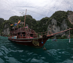 The Pirate Boat: Phi Phi Island Tour photo