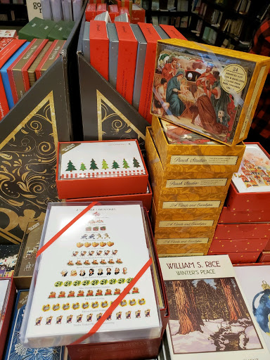 Book Store «Barnes & Noble», reviews and photos, 1212 Greenbrier Pkwy, Chesapeake, VA 23320, USA