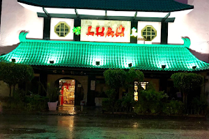 Luau Restaurante image