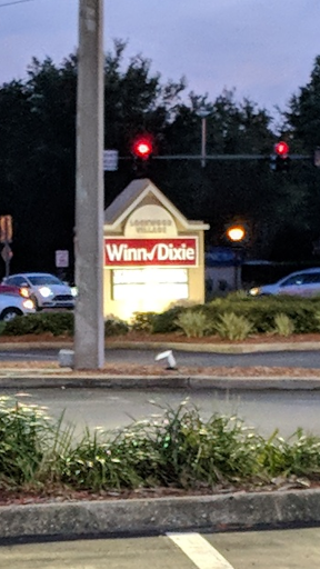 Grocery Store «Winn-Dixie», reviews and photos, 1021 Lockwood Blvd, Oviedo, FL 32765, USA