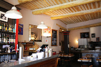 Atmosphère du Restaurant Bistrot de l'Industrie à L'Isle-sur-la-Sorgue - n°19