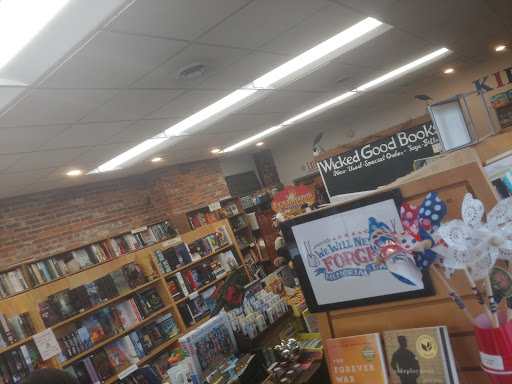 Book Store «Wicked Good Books», reviews and photos, 215 Essex St, Salem, MA 01970, USA