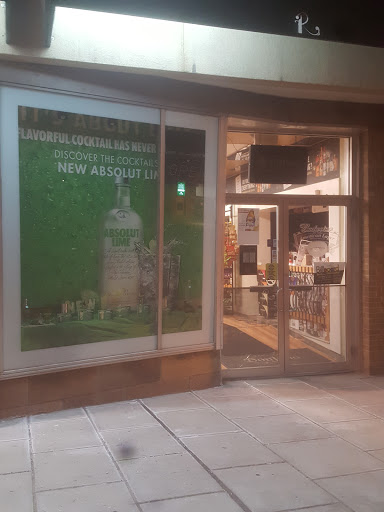 Liquor Store «Randolph Package Store», reviews and photos, 42 N Main St, Randolph, MA 02368, USA