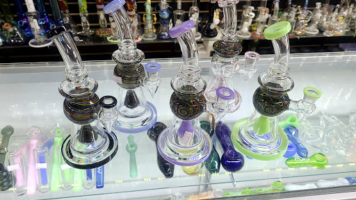 Tobacco Shop «Smoken Smoke House», reviews and photos, 13260 Woodruff Ave, Downey, CA 90242, USA