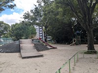 石の山（西大須公園）
