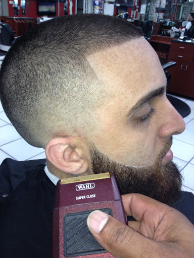 Barber Shop «Universal Barber Shop», reviews and photos, 1848 Old Norcross Rd # C, Lawrenceville, GA 30044, USA