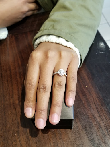 Jeweler «Kevin Jewelers», reviews and photos, 2800 N Main St #180, Santa Ana, CA 92705, USA