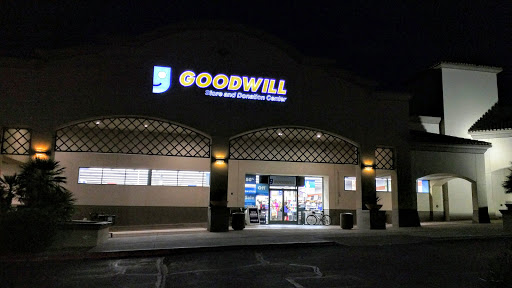 Thrift Store «Fountain Hills Goodwill Retail Store & Donation Center», reviews and photos, 13757 N Fountain Hills Blvd, Fountain Hills, AZ 85268, USA