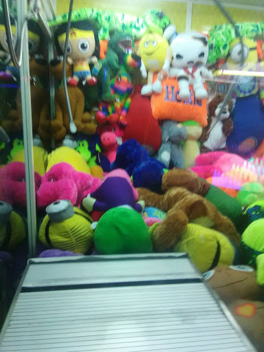 Shopping Mall «Crossgates Mall», reviews and photos, 1 Crossgates Mall Rd, Albany, NY 12203, USA