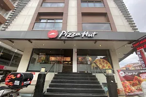 Pizza Hut image