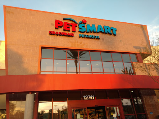 Pet Supply Store «PetSmart», reviews and photos, 12741 Towne Center Dr, Cerritos, CA 90703, USA