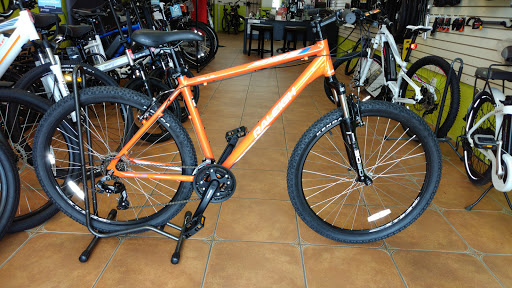 Bicycle Store «Homestead Bicycle Shop», reviews and photos, 9 SE 2nd Dr, Homestead, FL 33030, USA