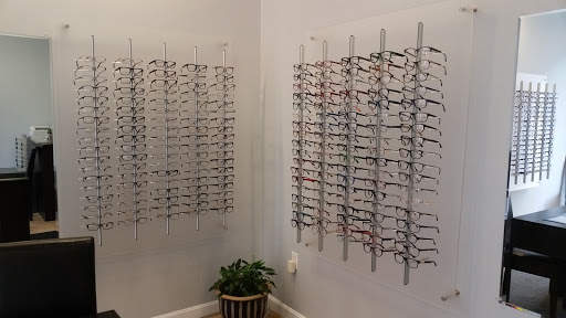 Optometrist «Cleary Square Eyecare», reviews and photos, 7 Fairmount Ave, Hyde Park, MA 02136, USA